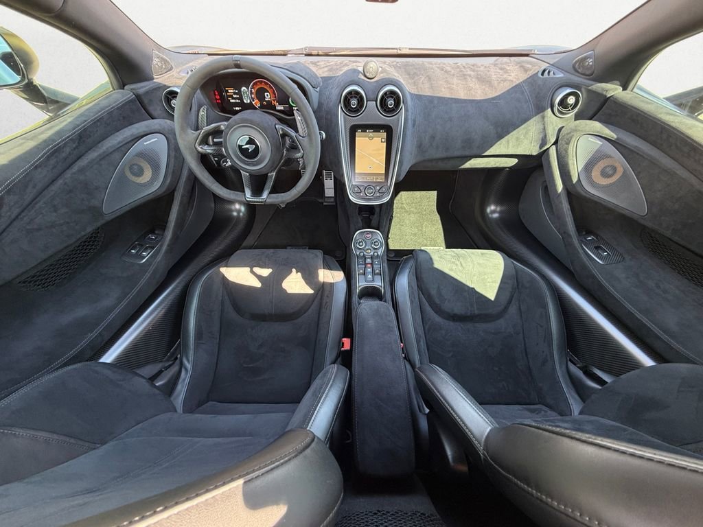 Used 2020 McLaren 600LT Spider photo 9