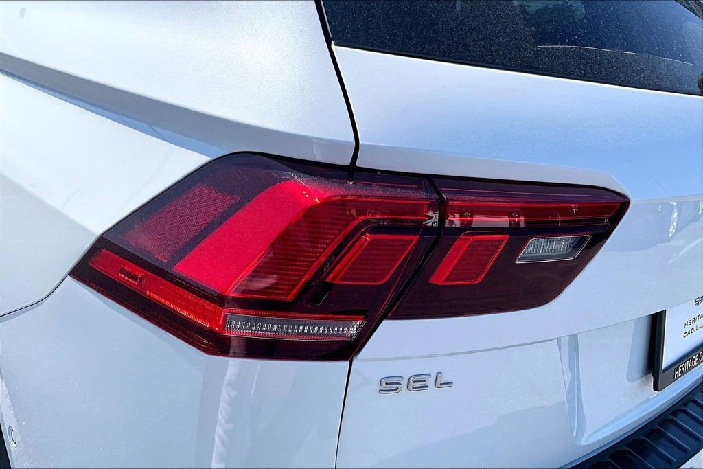 2022 Volkswagen Tiguan SEL R-Line