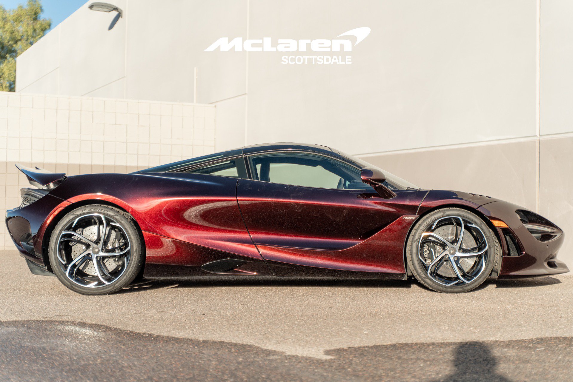 Used 2025 McLaren 750S photo 8