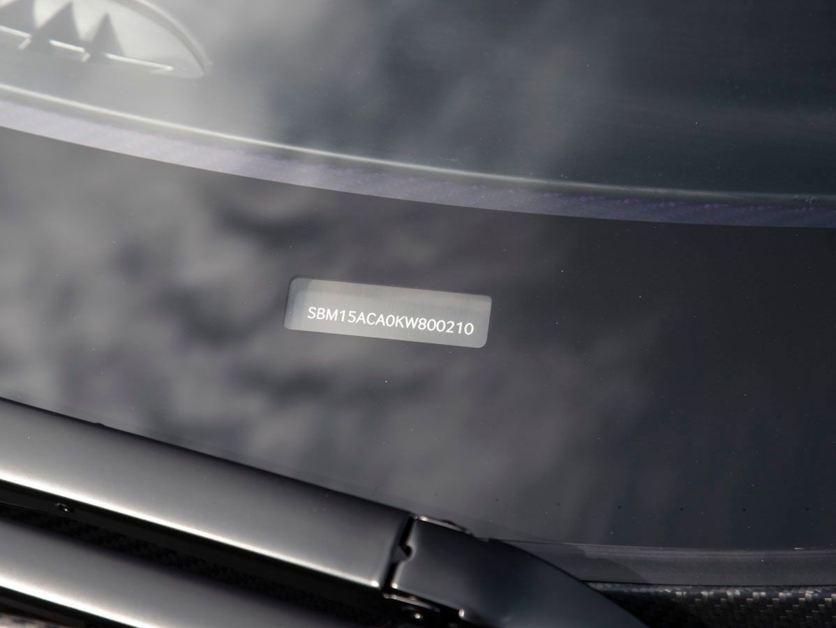 Used 2019 McLaren Senna photo 32