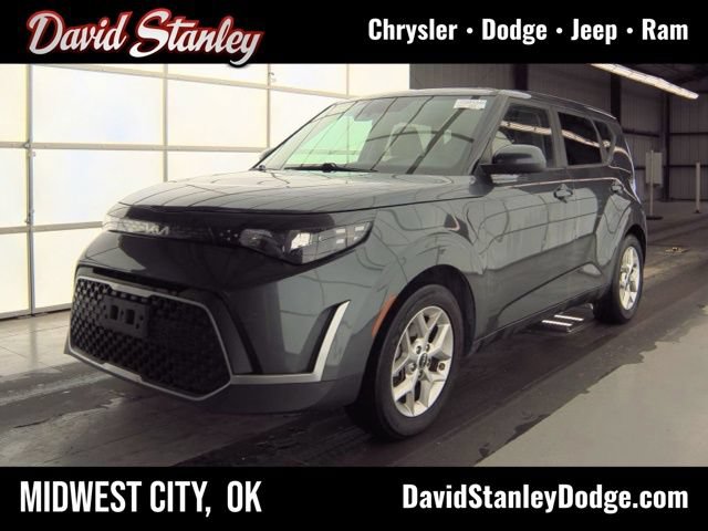 Used 2024 Kia Soul LX w/ Option Group 015