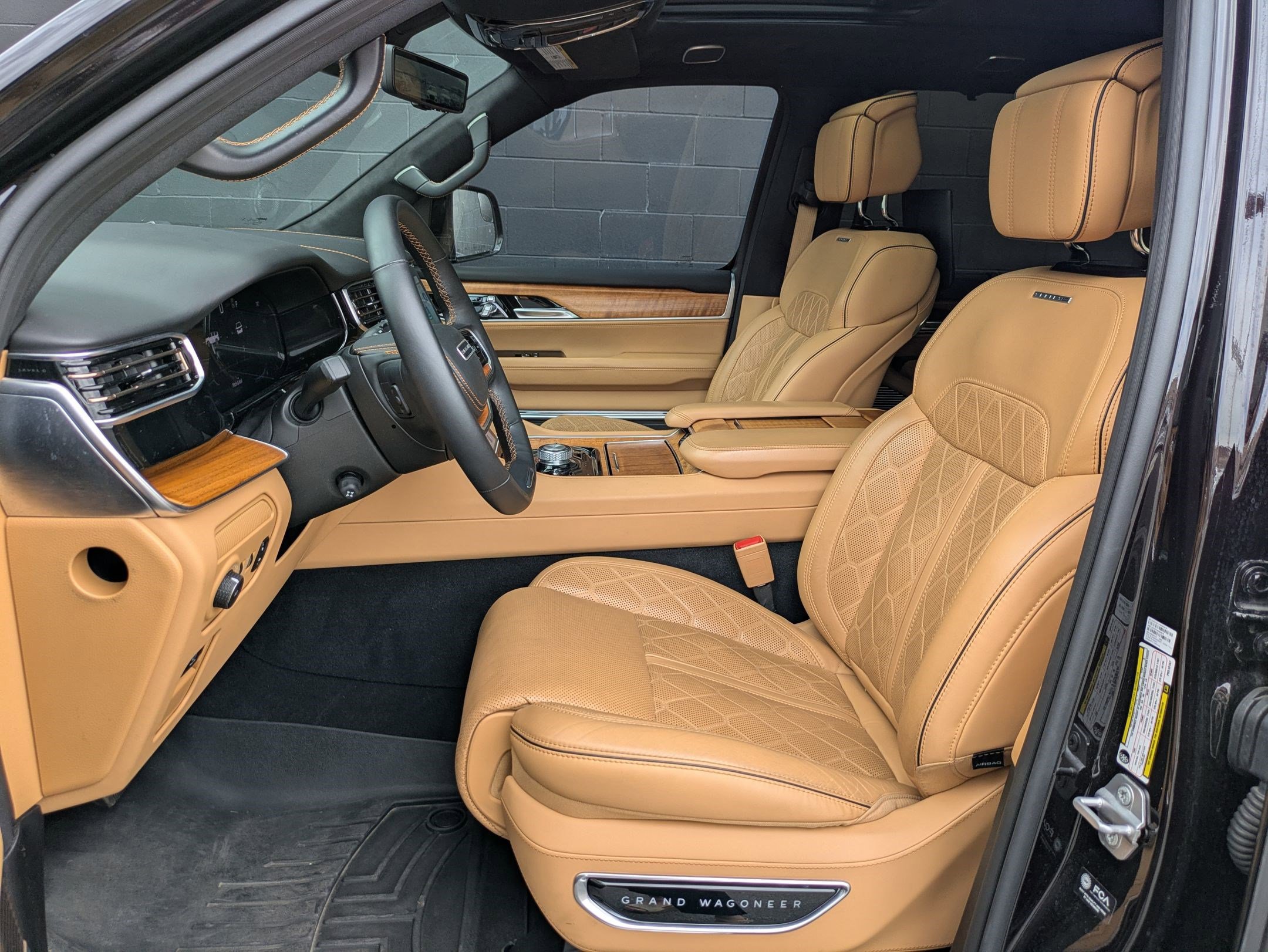 2023 Jeep Grand Wagoneer Series III