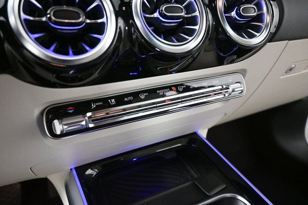 2025 Mercedes-Benz GLA 250