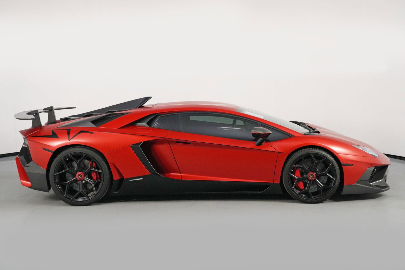 2017 Lamborghini Aventador S