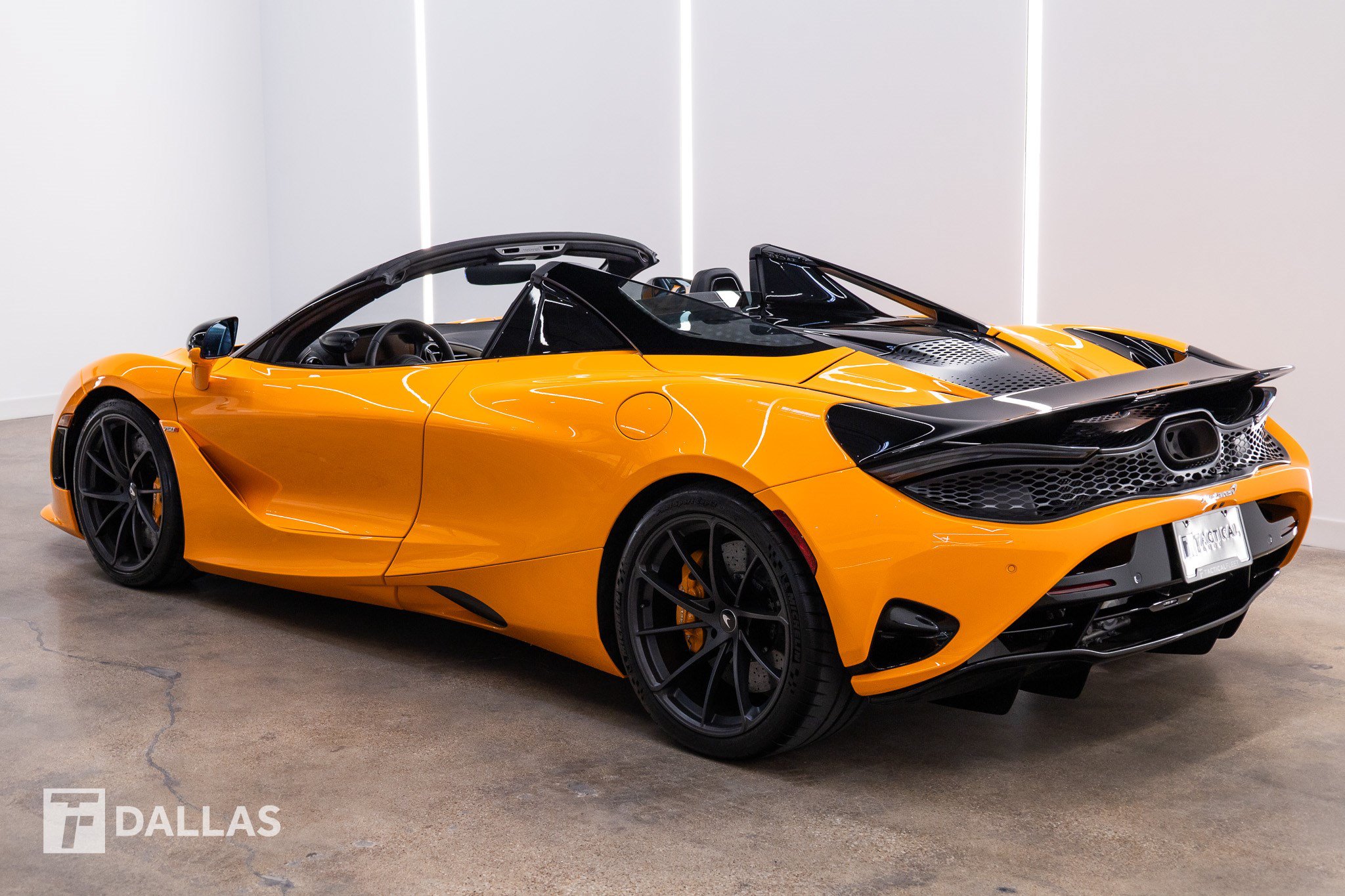 Used 2024 McLaren 750S Spider photo 10