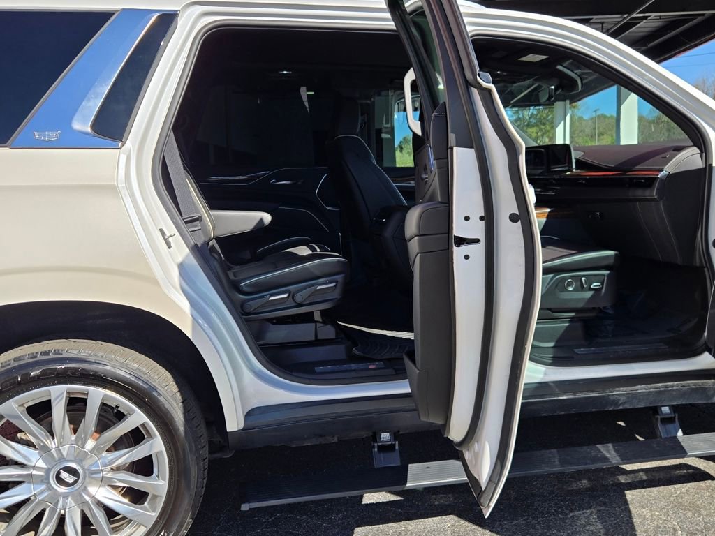 2021 Cadillac Escalade Premium Luxury