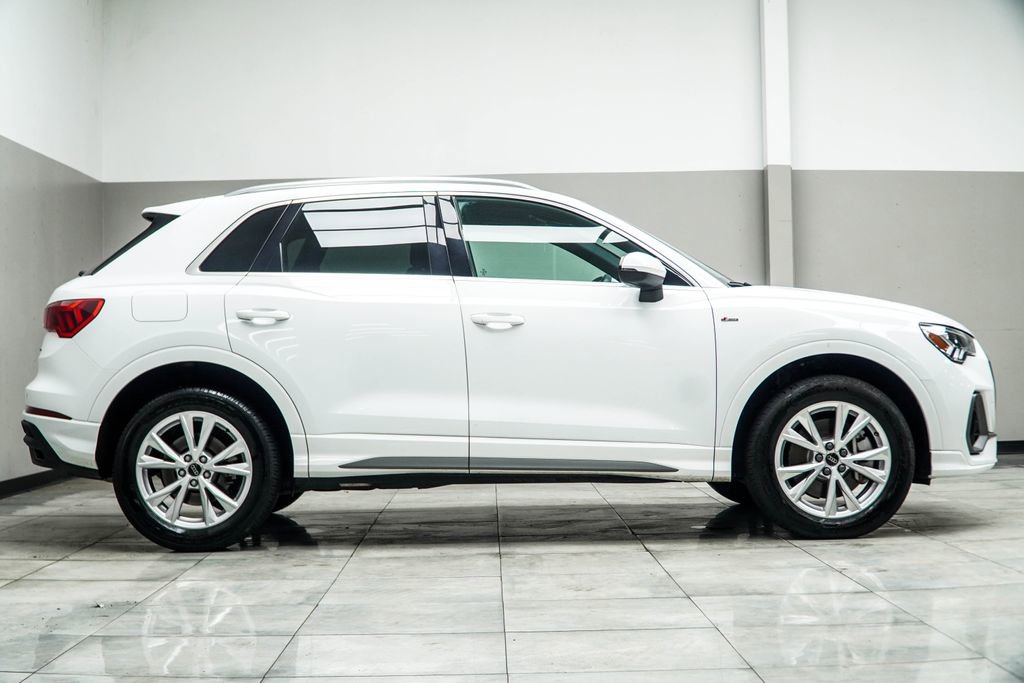 2025 Audi Q3 2.0T Premium