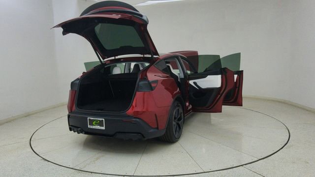 2026 Tesla Model Y Performance