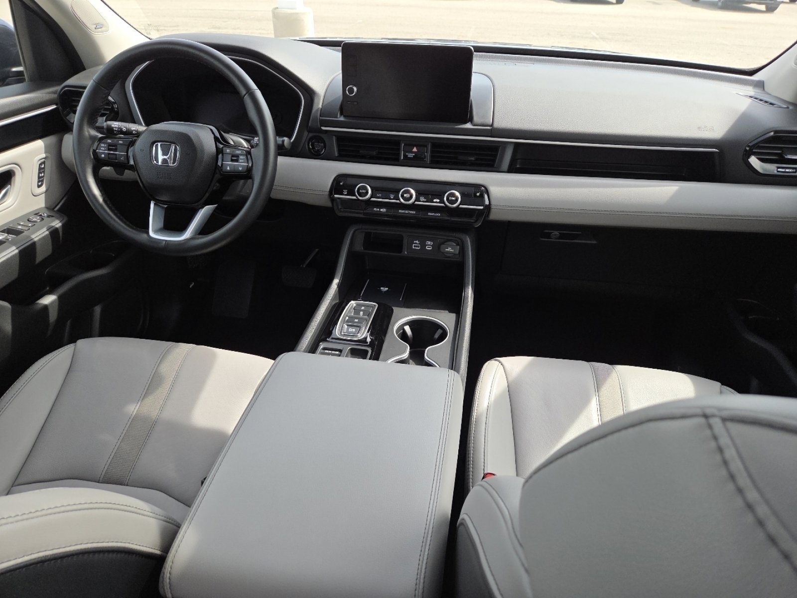 2025 Honda Pilot Touring