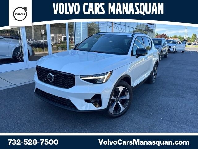 Certified 2025 Volvo XC40 B5 Plus