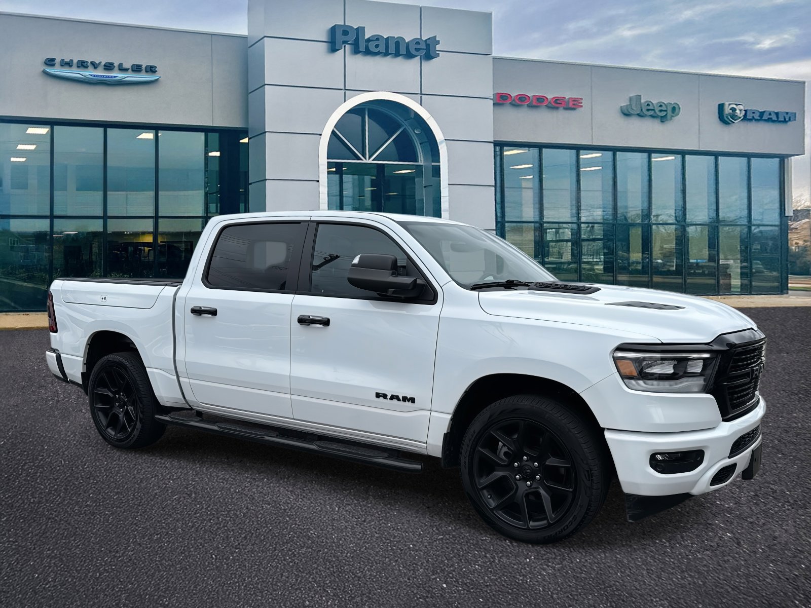 Used 2024 RAM 1500 Laramie