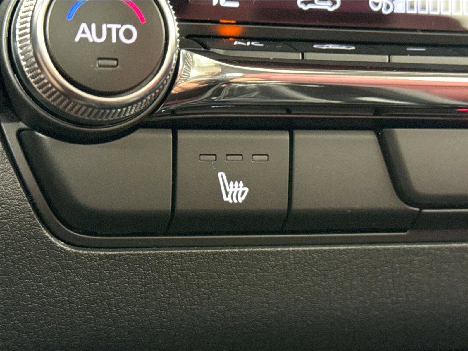 2026 MAZDA Mazda3 2.5 S Hatchback w/ Premium Pkg