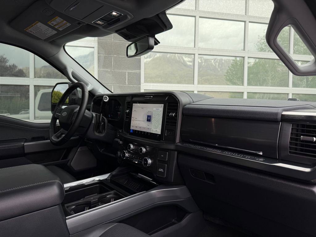 2025 Ford F350 Lariat