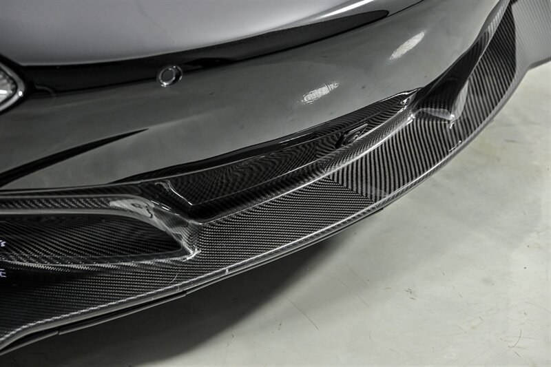 Used 2019 McLaren 720S Spider photo 6