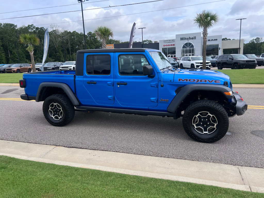 Certified 2023 Jeep Gladiator Mojave