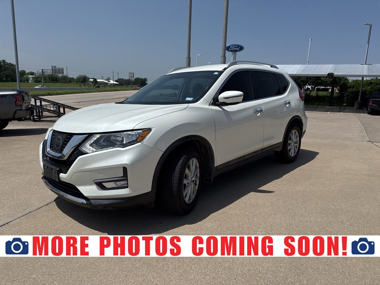 Used 2017 Nissan Rogue SV