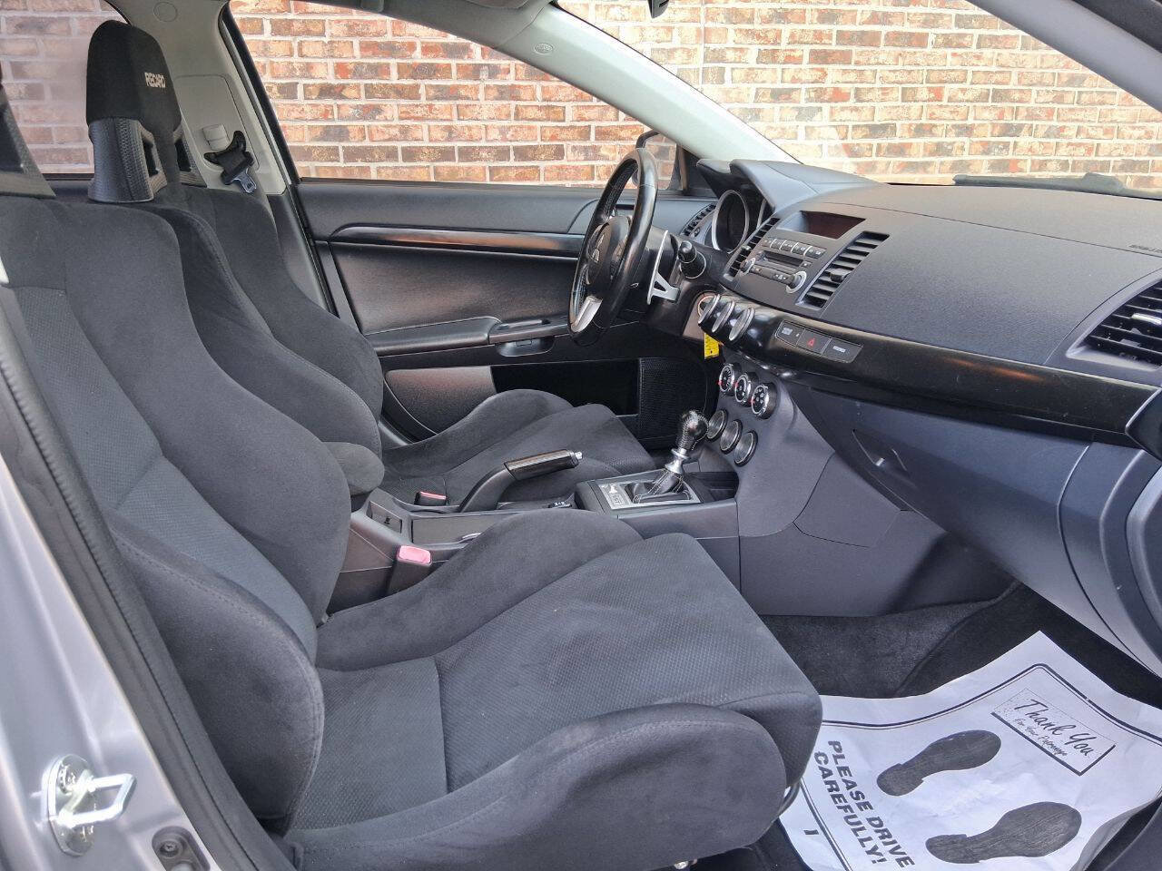 2012 Mitsubishi Lancer Evolution MR