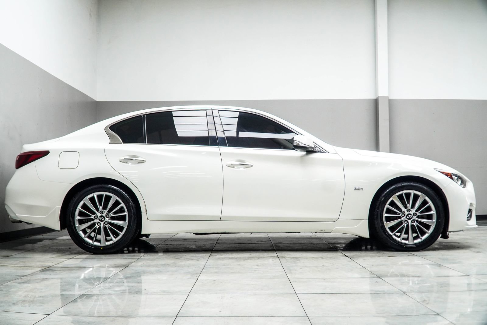 2018 INFINITI Q50 Luxe