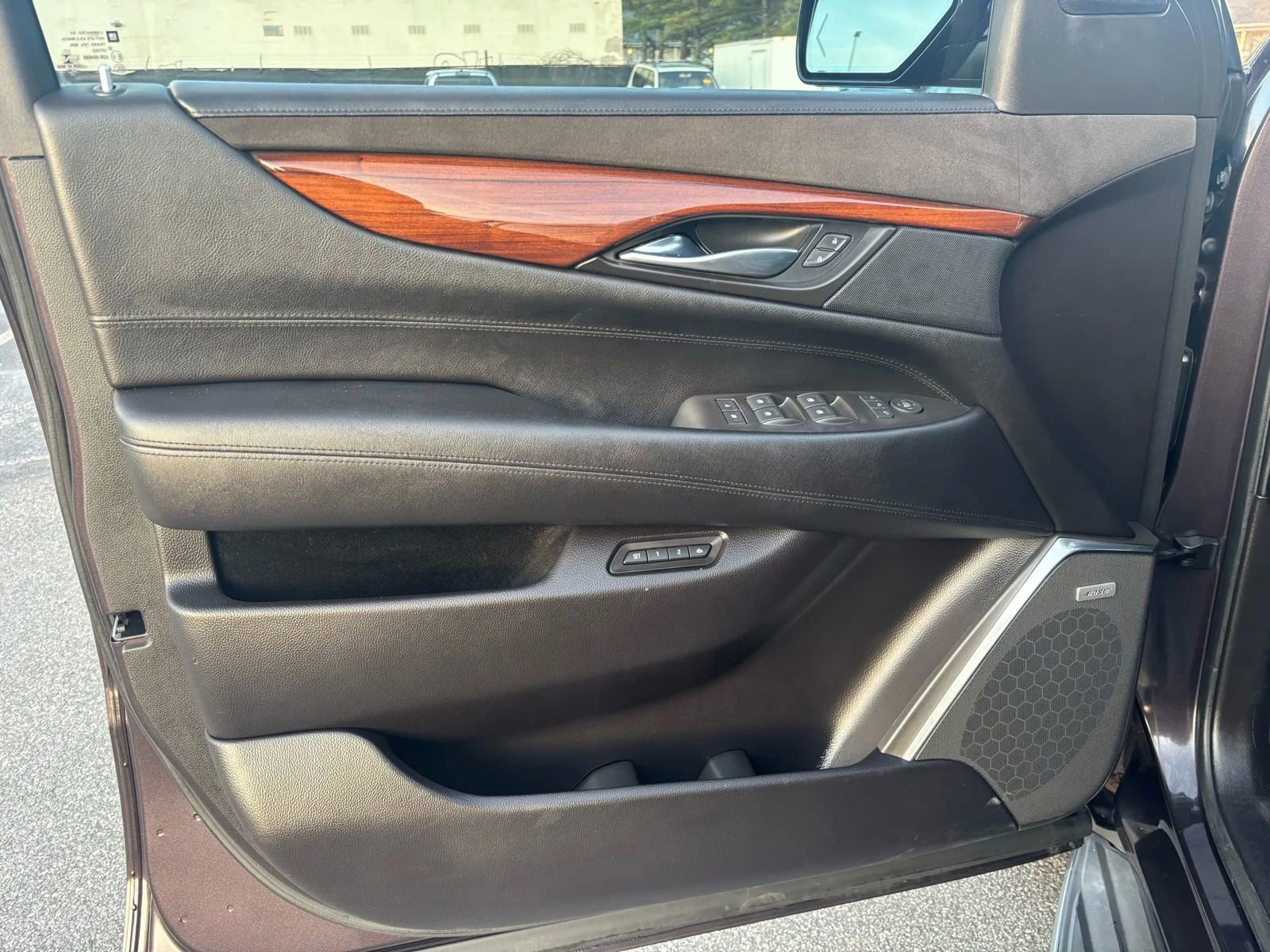 2015 Cadillac Escalade Luxury