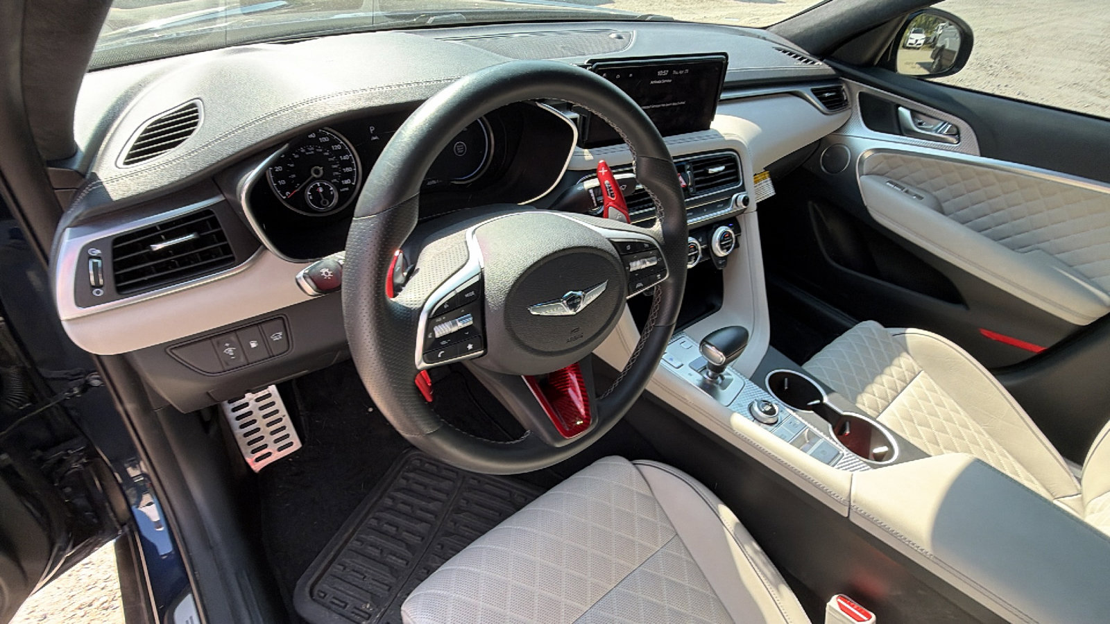 2023 Genesis G70 3.3T