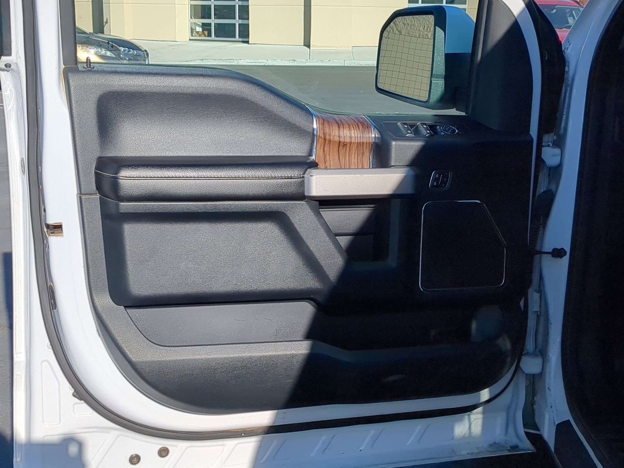 2020 Ford F150 Lariat