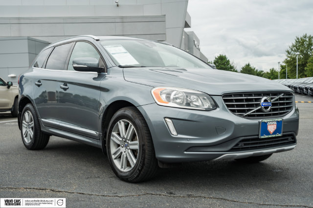 Used 2016 Volvo XC60 T6 w/ Climate Package