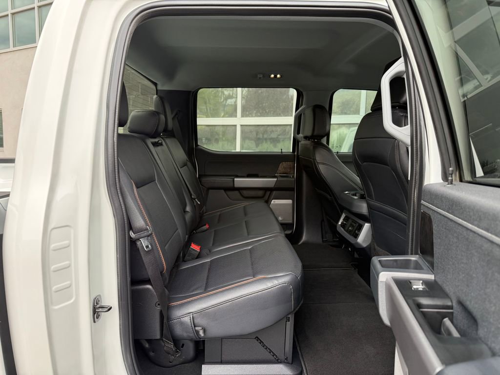 2025 Ford F350 Lariat