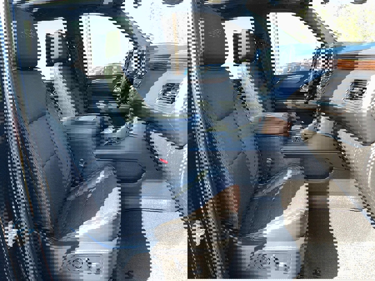 2021 Chevrolet Suburban High Country