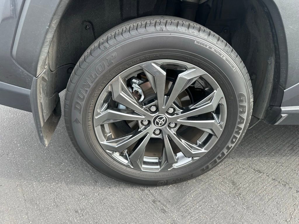 2023 Toyota RAV4 XLE Premium