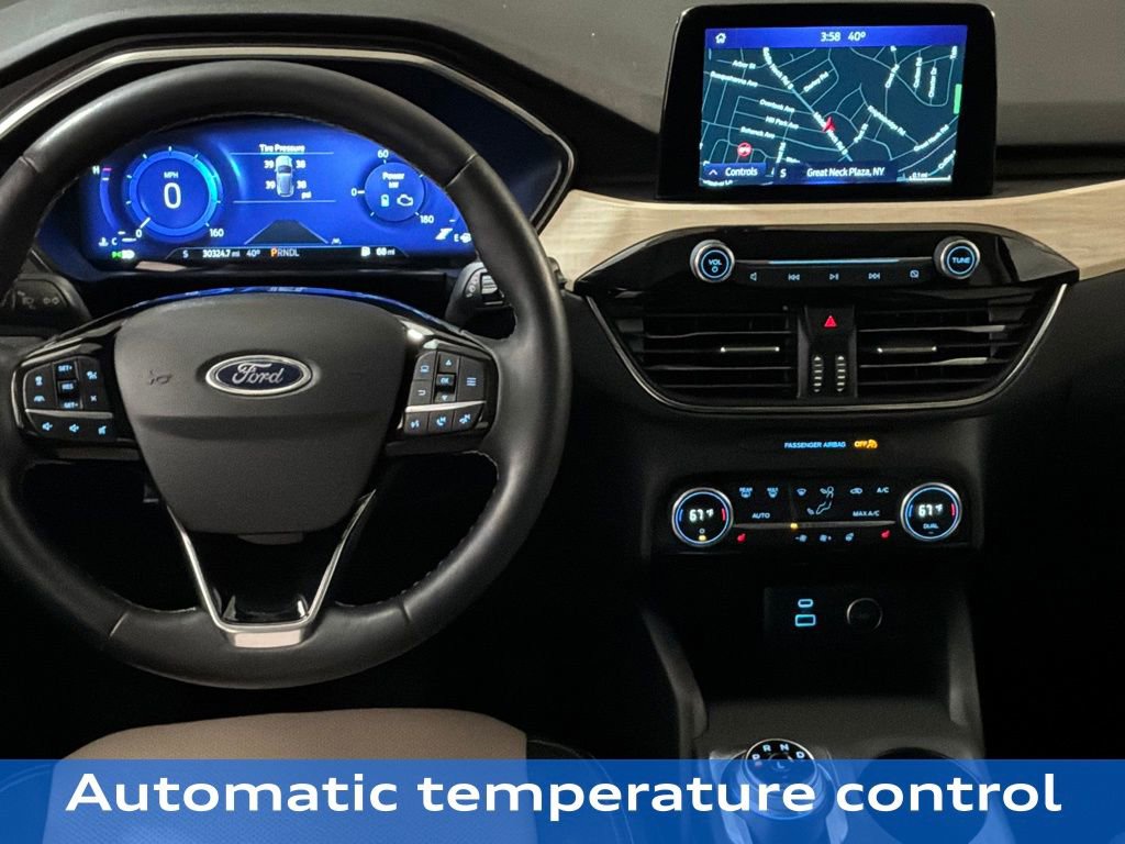 2021 Ford Escape Titanium