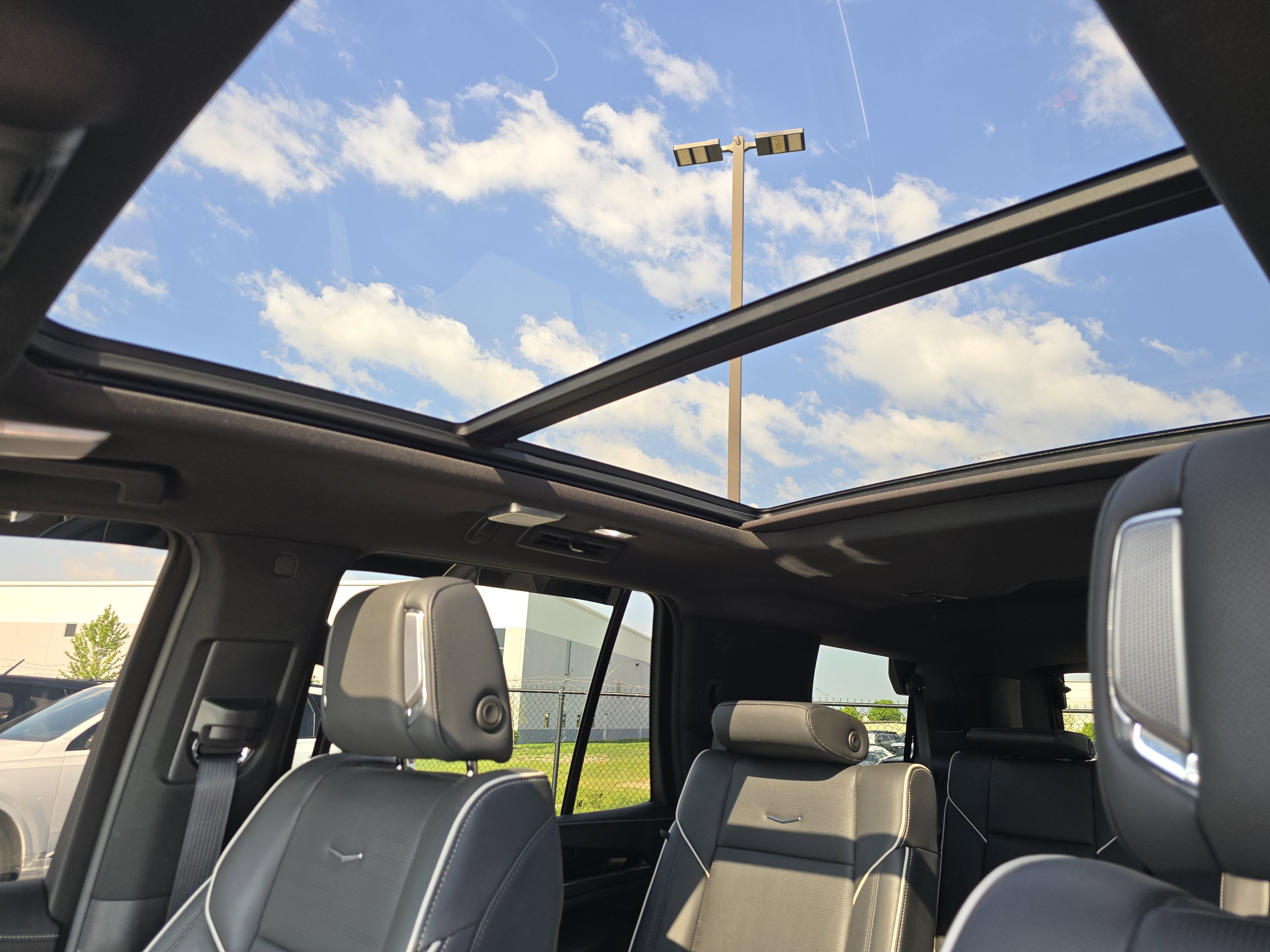 2024 Cadillac Escalade Sport