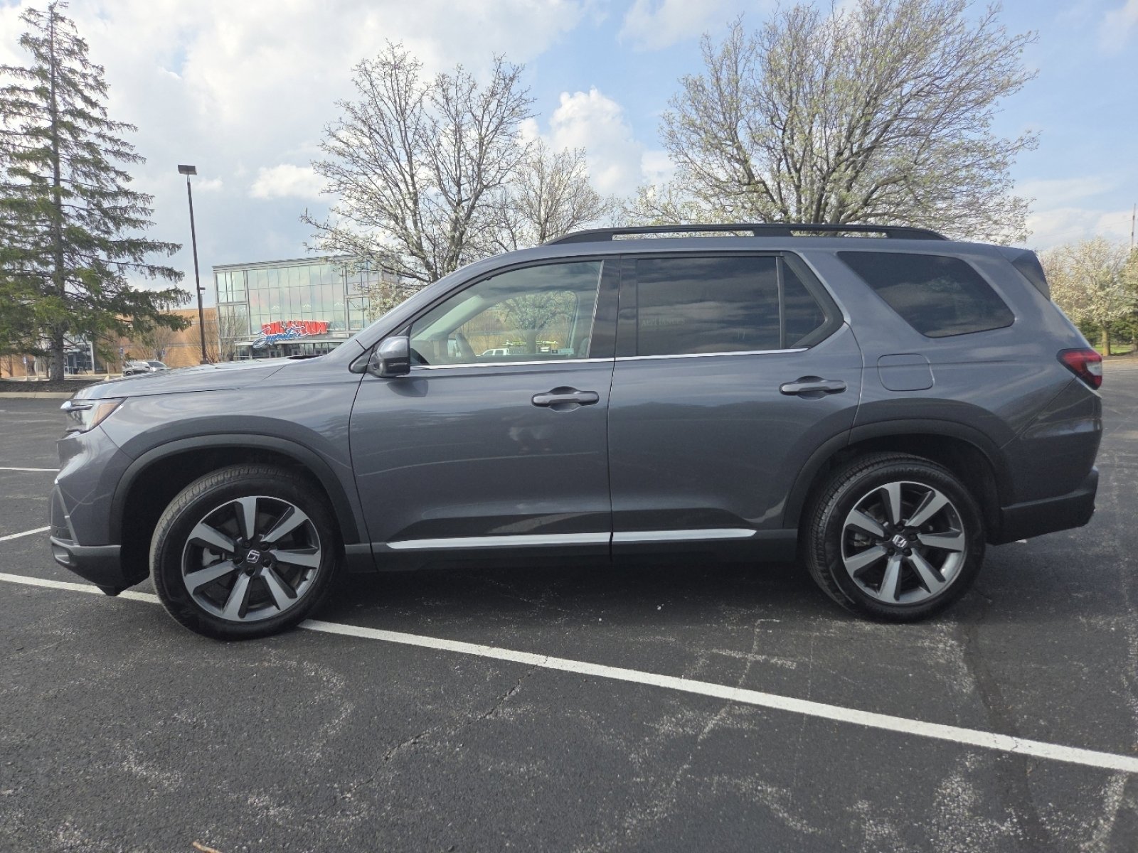 2025 Honda Pilot Touring
