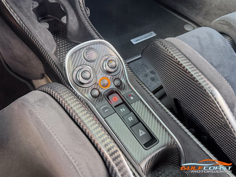 Used 2019 McLaren 600LT photo 20