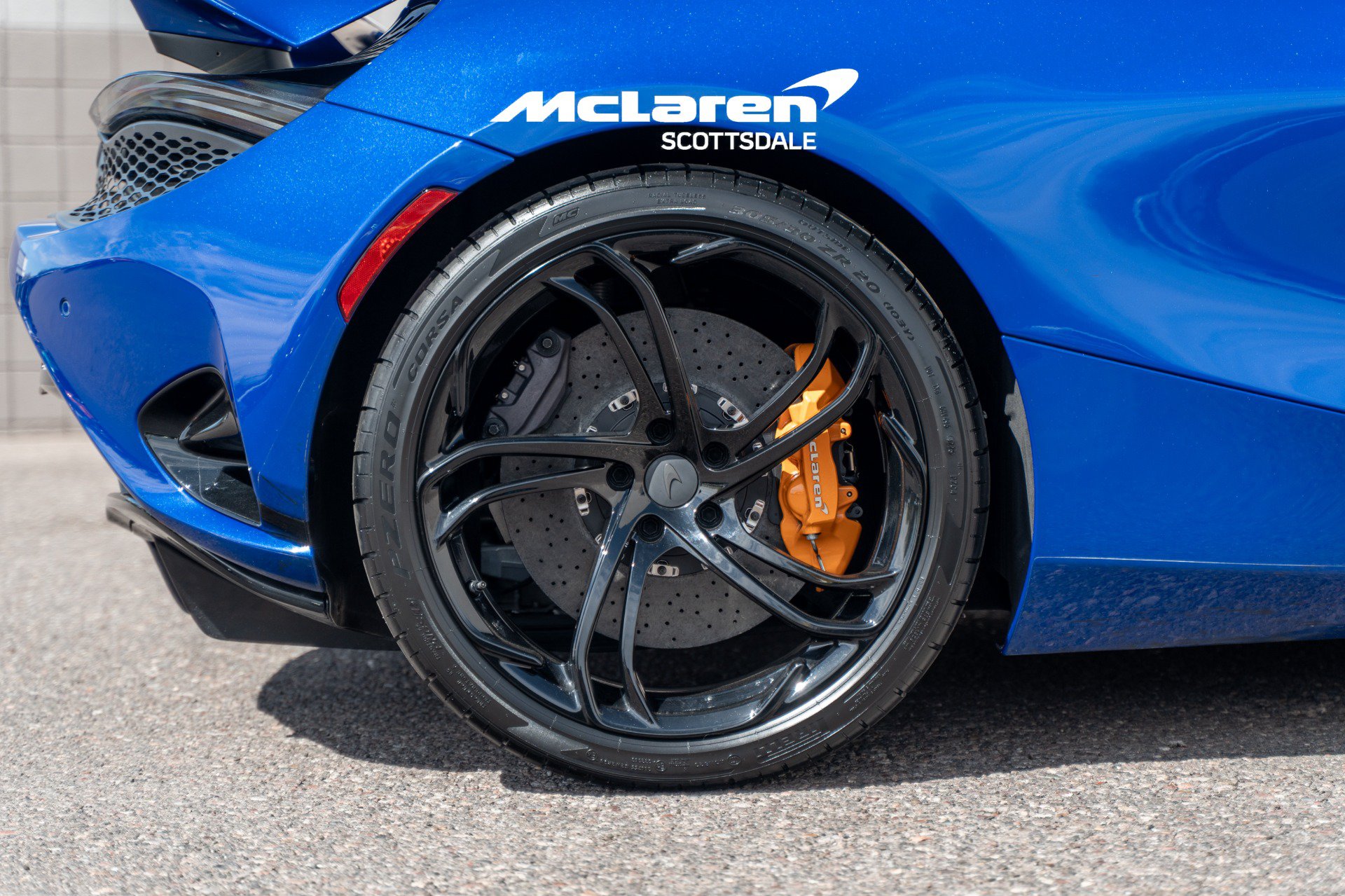 Used 2025 McLaren 750S photo 21