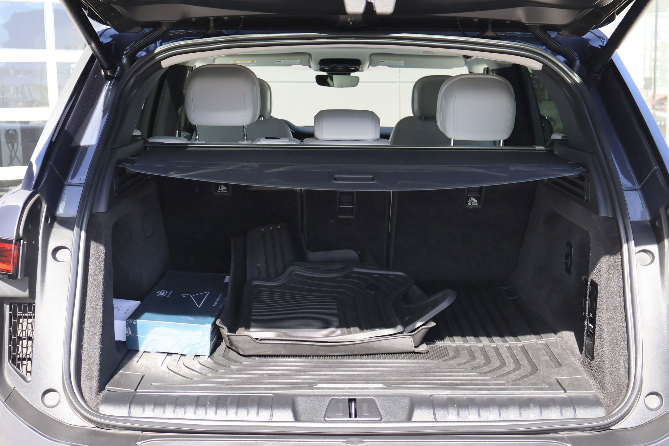 2023 Land Rover Range Rover Sport SE