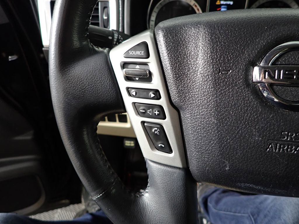 2016 Nissan Titan SL