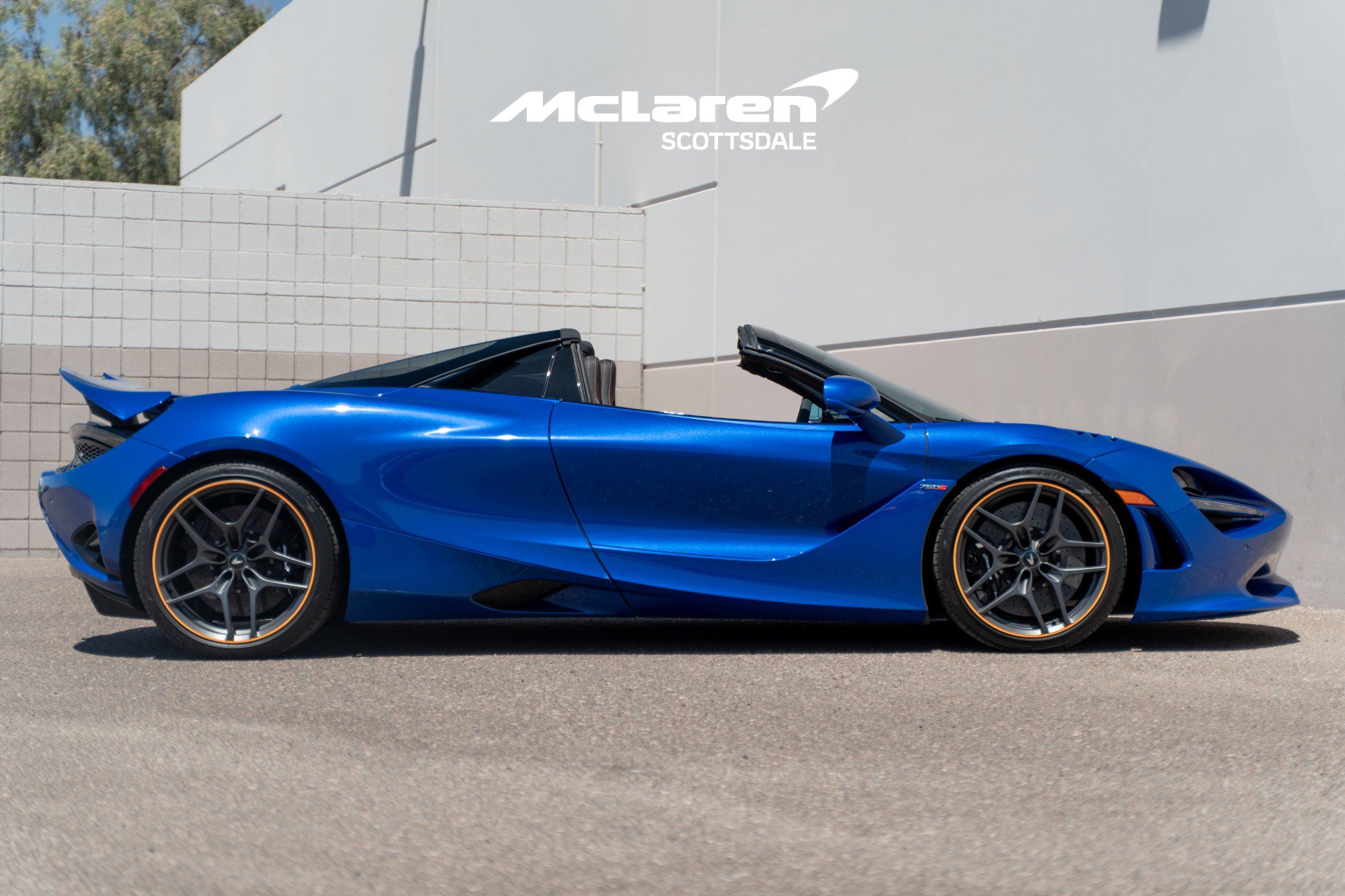 Used 2024 McLaren 750S Spider photo 8