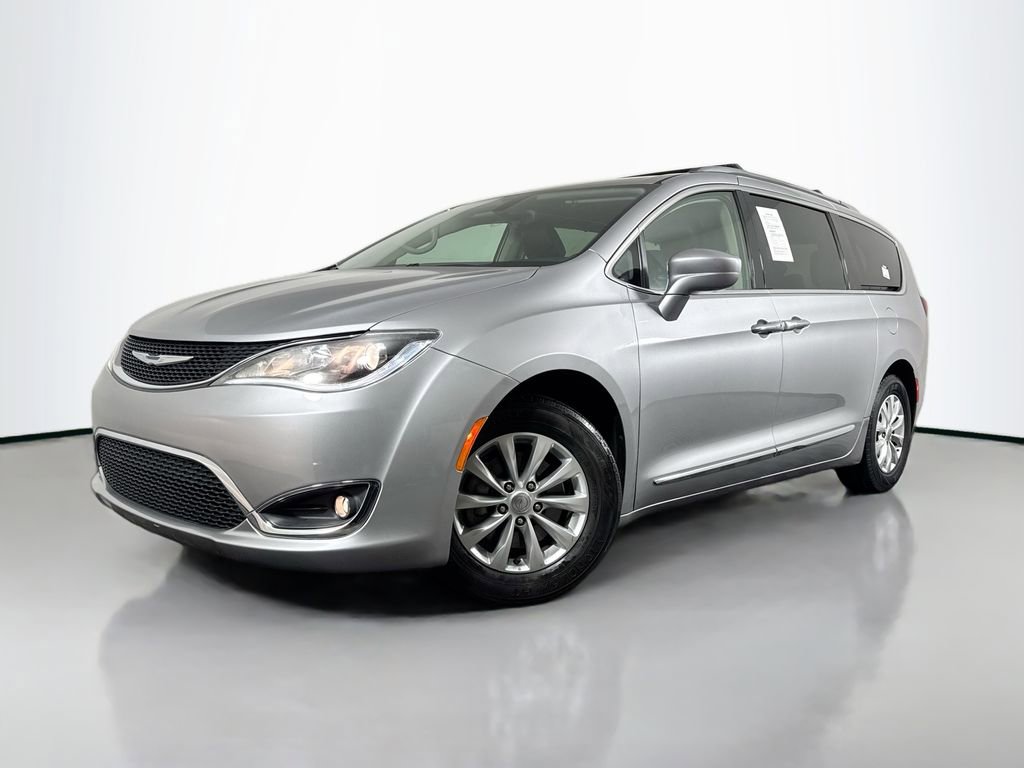 2018 Chrysler Pacifica Touring-L