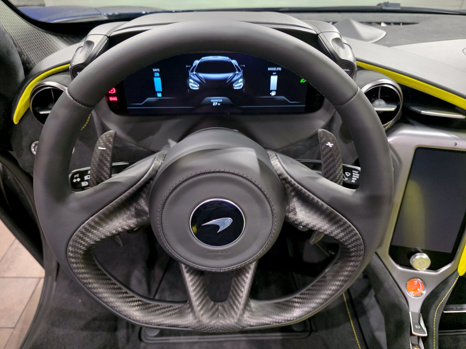 New 2027 McLaren 750S Spider photo 9