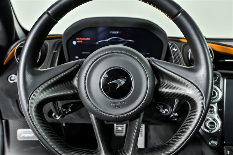 Used 2022 McLaren 720S Performance photo 23