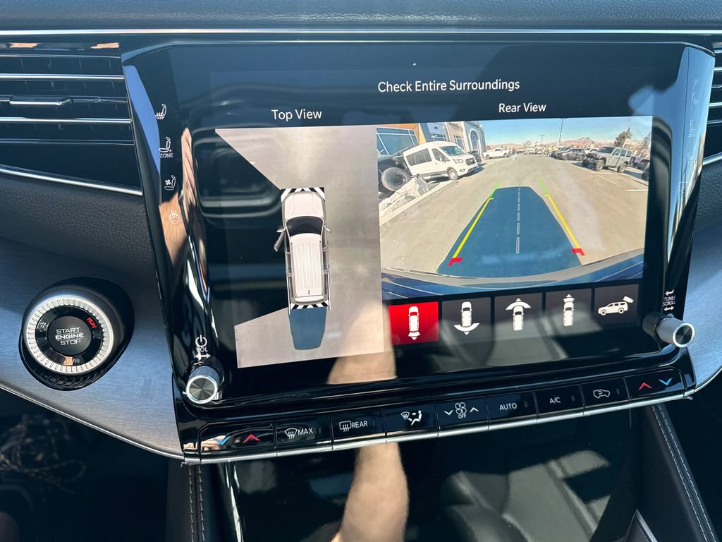 2026 Jeep Grand Wagoneer 4WD