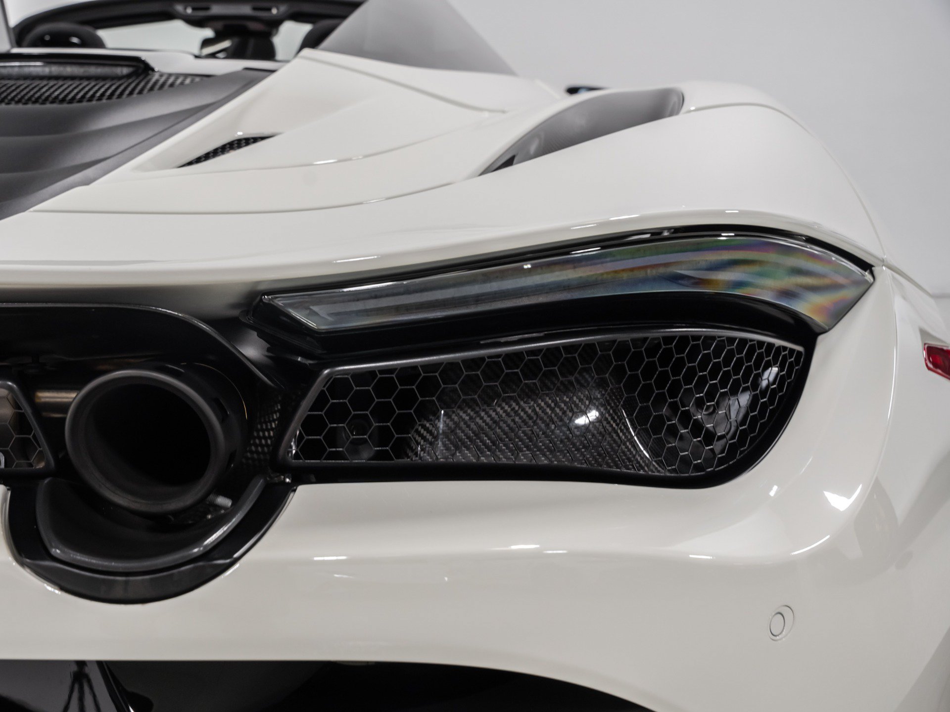 Used 2021 McLaren 720S Performance photo 40