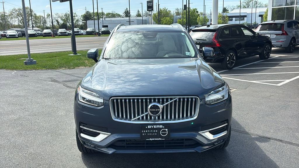 2023 Volvo Xc90 B6 Plus