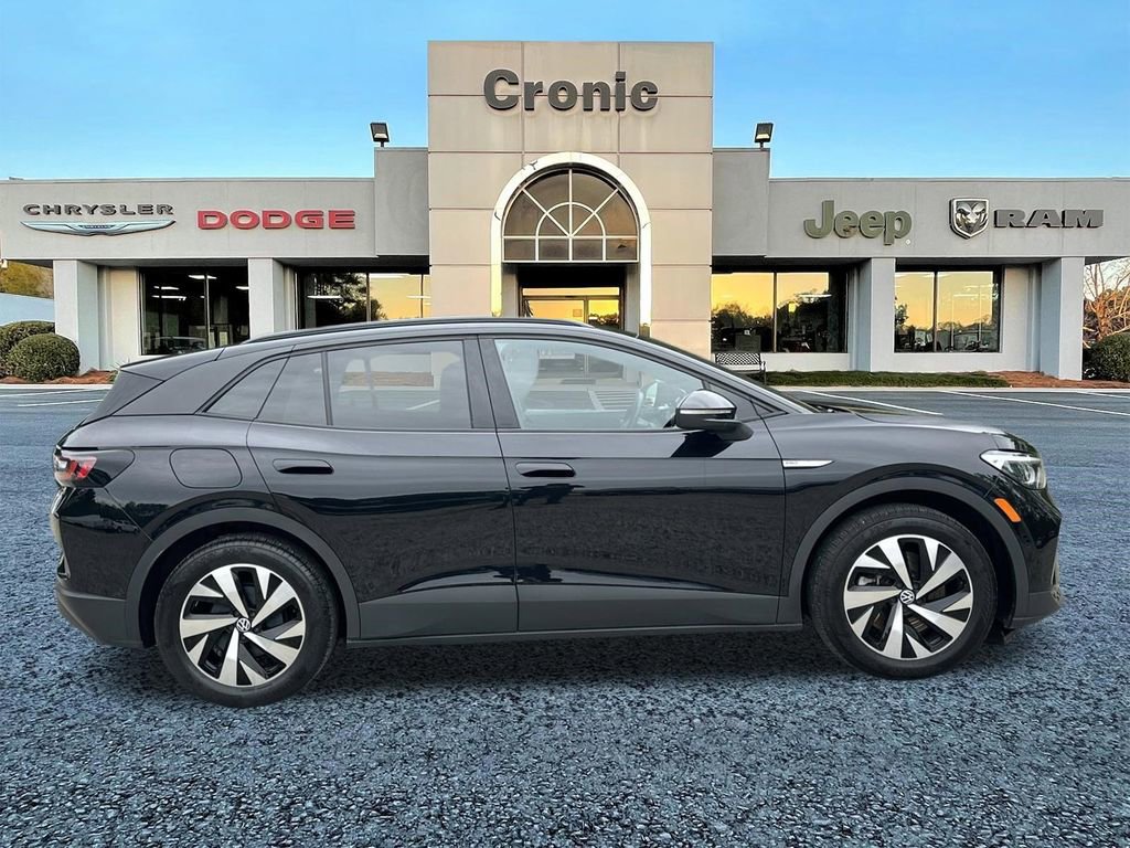 2023 Volkswagen ID.4 Pro