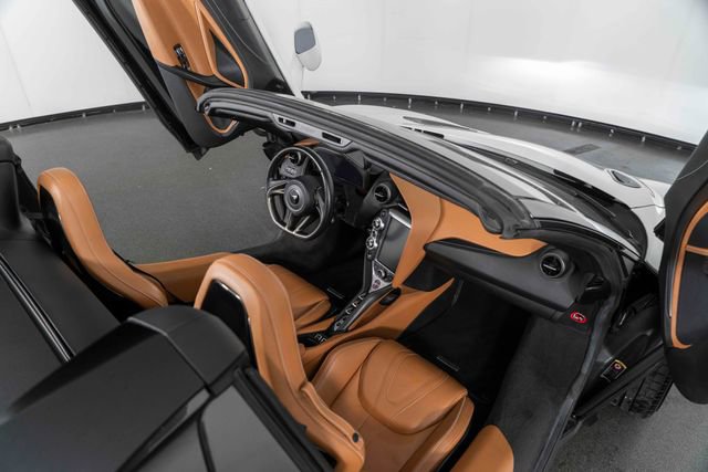 Used 2020 McLaren 720S Luxury photo 29