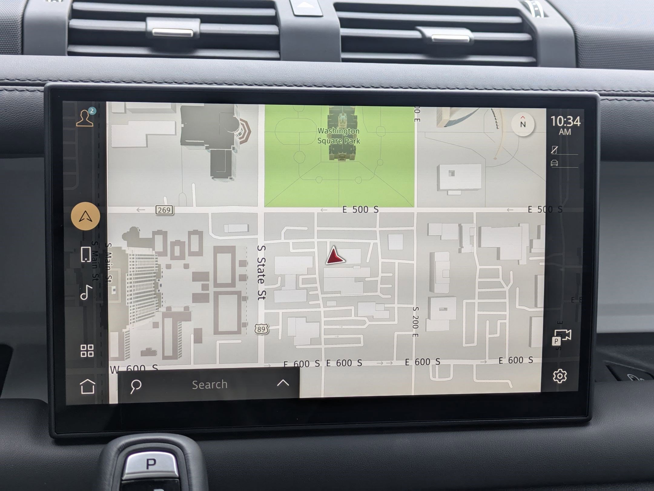 2025 Land Rover Defender 130 X-Dynamic SE