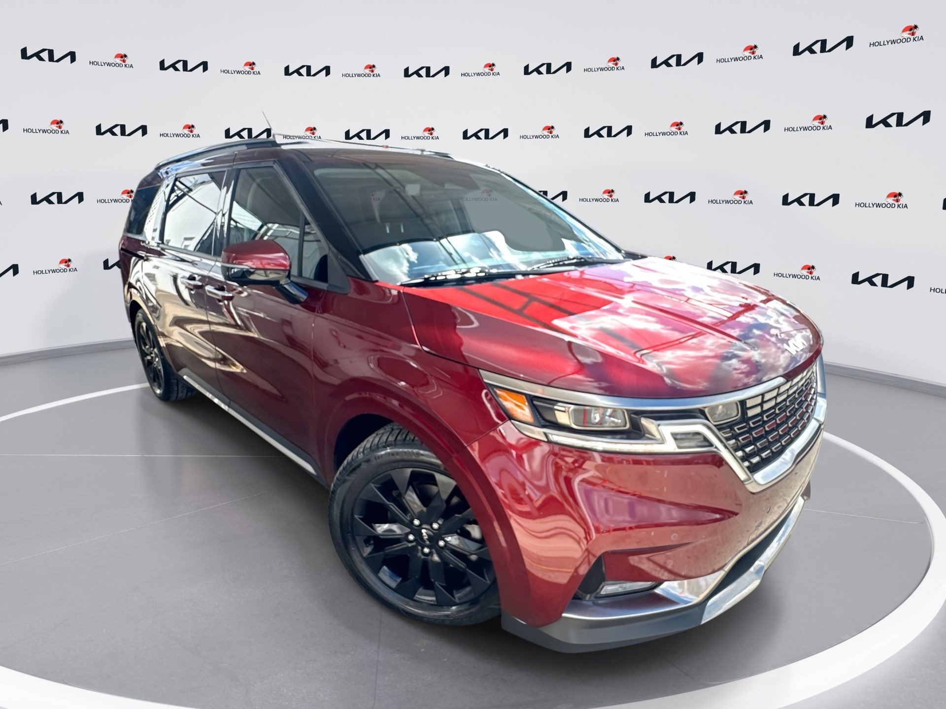 Used Kia Carnival Minivans for Sale Near Me in Fort Lauderdale, FL