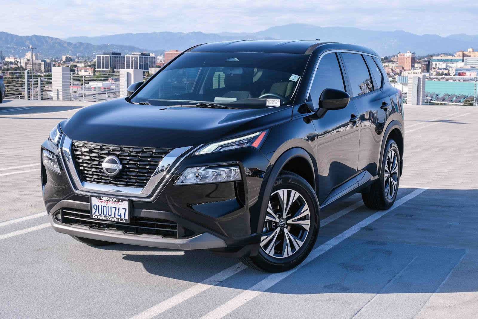 Used 2023 Nissan Rogue SV
