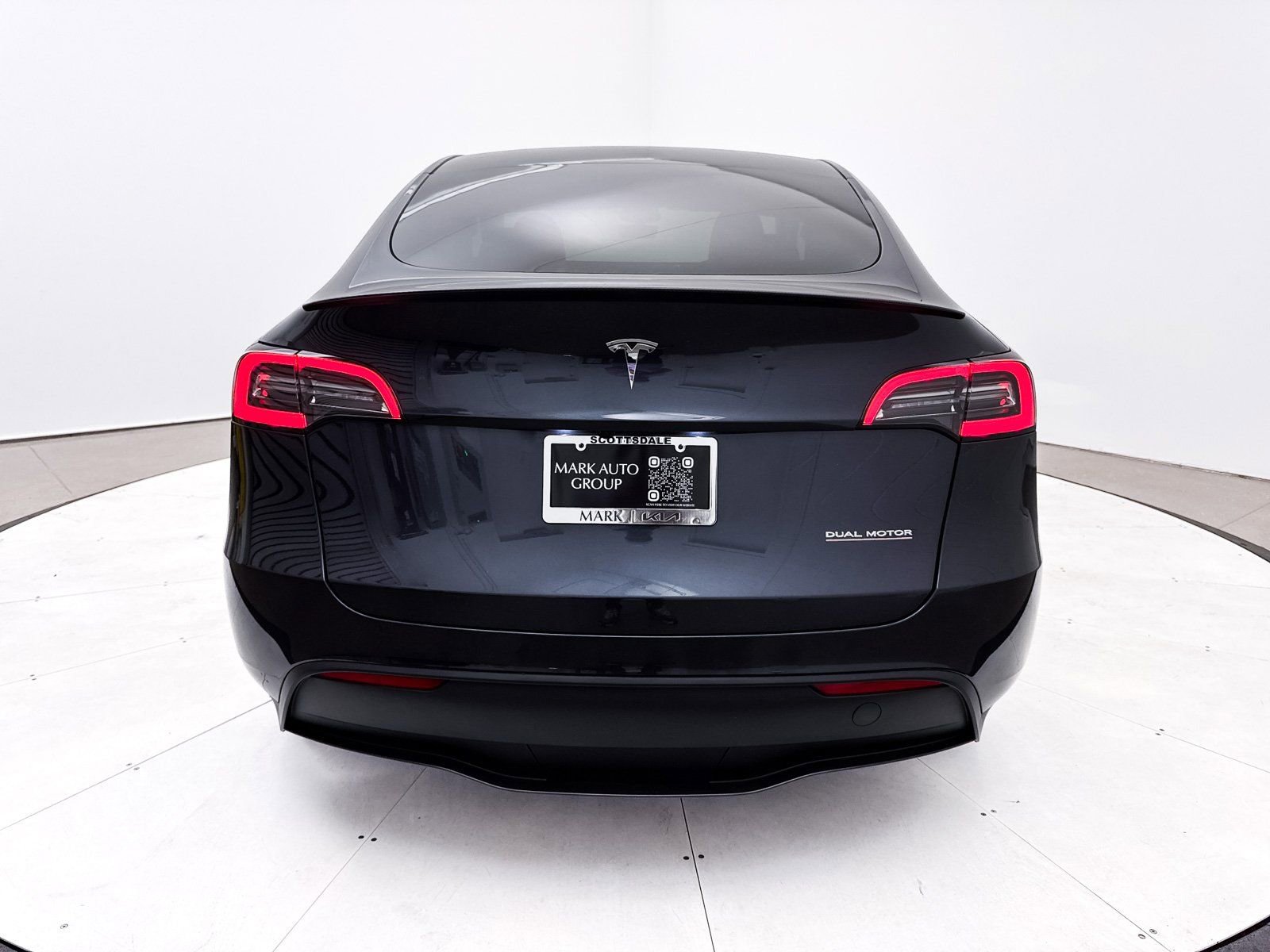 2024 Tesla Model Y Performance
