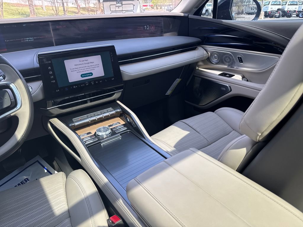 2025 Lincoln Nautilus Reserve